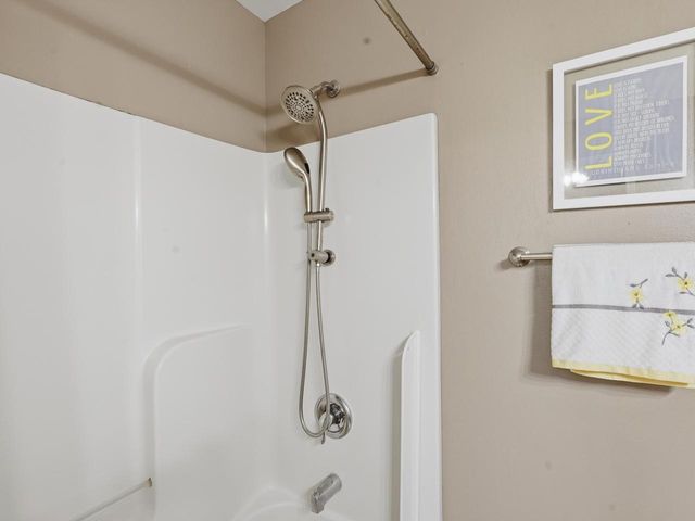 2247 Patrick LANE, Waukesha, WI 53188