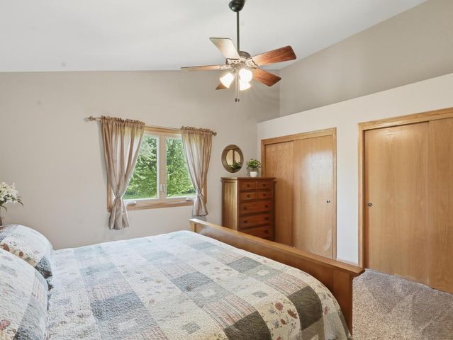 2247 Patrick LANE, Waukesha, WI 53188