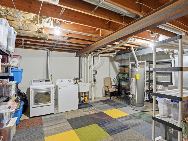 2247 Patrick LANE, Waukesha, WI 53188