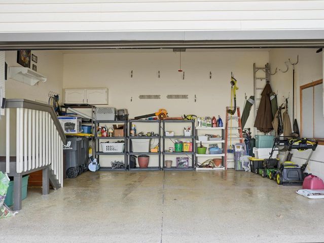 2247 Patrick LANE, Waukesha, WI 53188