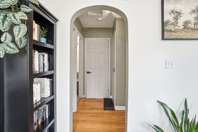 713 S Grand Avenue, Fort Thomas, KY 41075