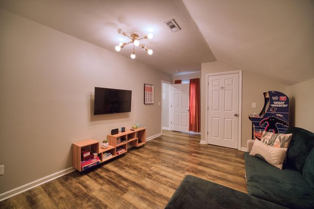 1814 E 13th Street, Chattanooga, TN 37404