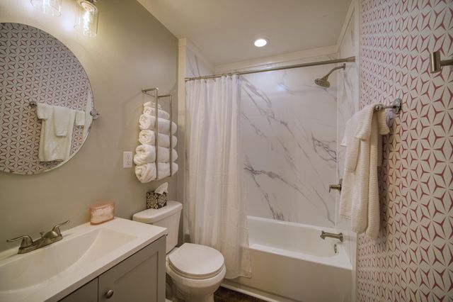 1814 E 13th Street, Chattanooga, TN 37404