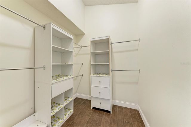 908 WICKETRUN DRIVE, Brandon, FL 33510