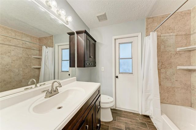 908 WICKETRUN DRIVE, Brandon, FL 33510