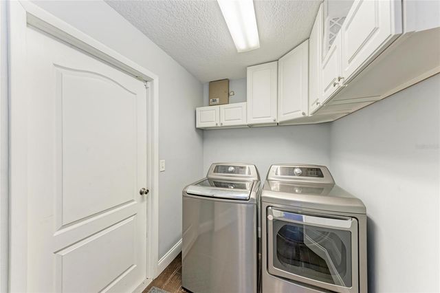 908 WICKETRUN DRIVE, Brandon, FL 33510