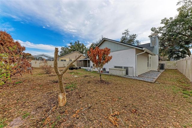 908 WICKETRUN DRIVE, Brandon, FL 33510