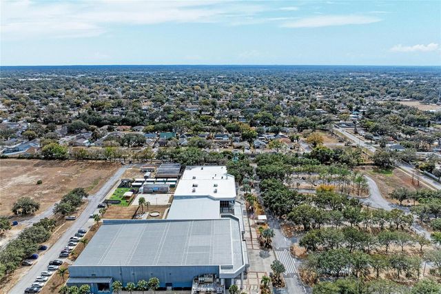 908 WICKETRUN DRIVE, Brandon, FL 33510