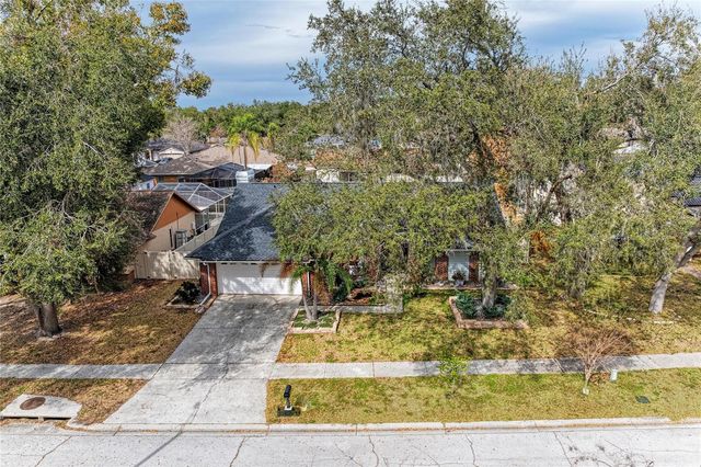 908 WICKETRUN DRIVE, Brandon, FL 33510