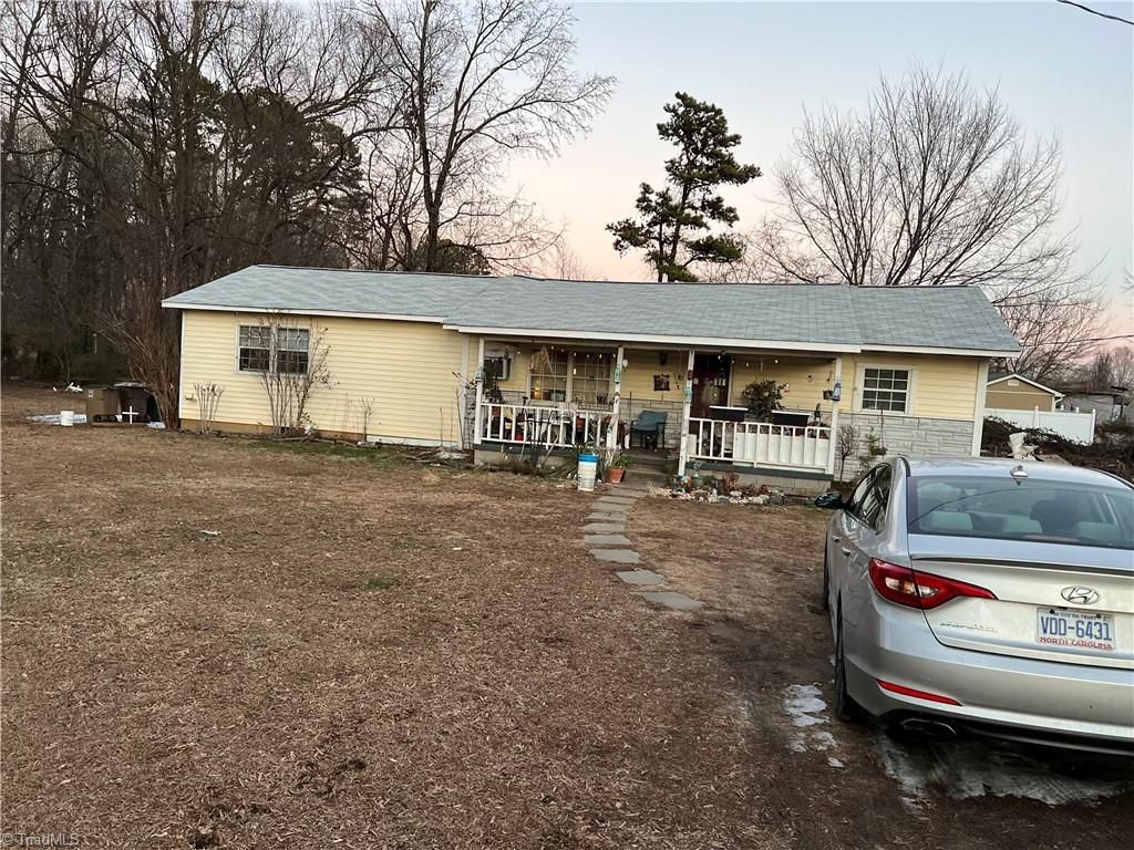 2503 W Vandalia Road, Greensboro, NC 27405