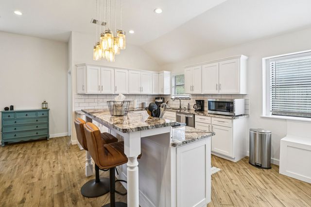 1003 Meridith Drive, Terrell, TX 75160