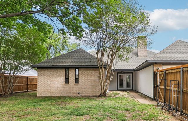 1003 Meridith Drive, Terrell, TX 75160