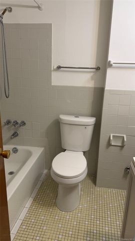 140-50 34th Avenue, Flushing, NY 11354