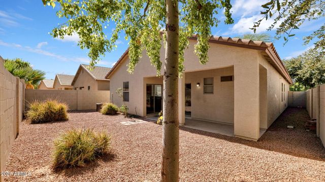 1835 S SWAN Drive, Gilbert, AZ 85295