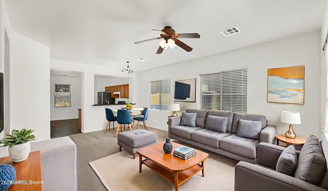 1835 S SWAN Drive, Gilbert, AZ 85295