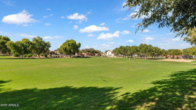 1835 S SWAN Drive, Gilbert, AZ 85295