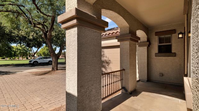 1835 S SWAN Drive, Gilbert, AZ 85295