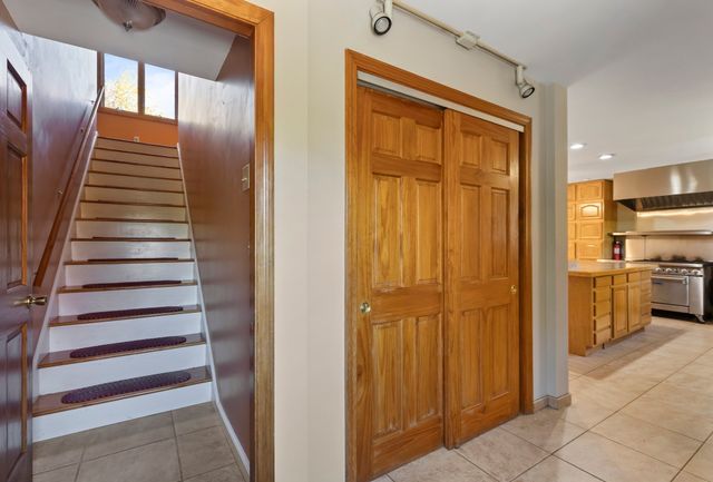 12 Wood Street, Hopkinton, MA 01748