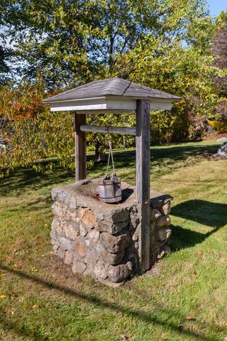 12 Wood Street, Hopkinton, MA 01748