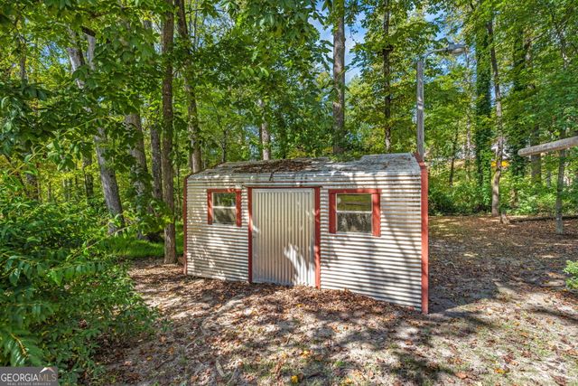 395 E Louise Street, Clarkesville, GA 30523