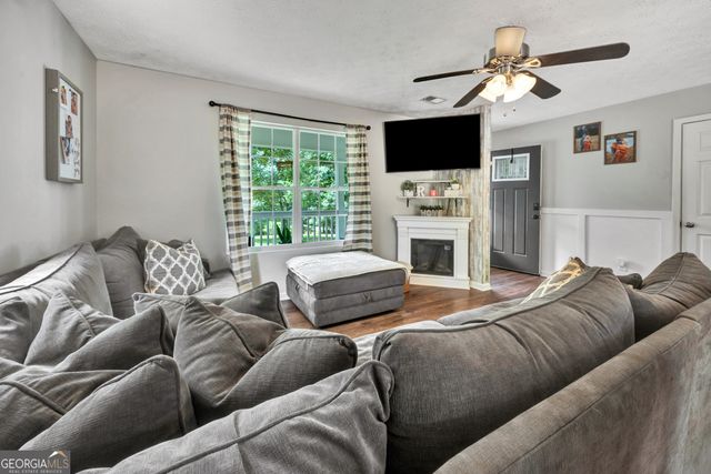 1276 Long Piney Road, Mansfield, GA 30055