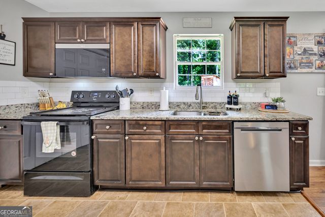 1276 Long Piney Road, Mansfield, GA 30055