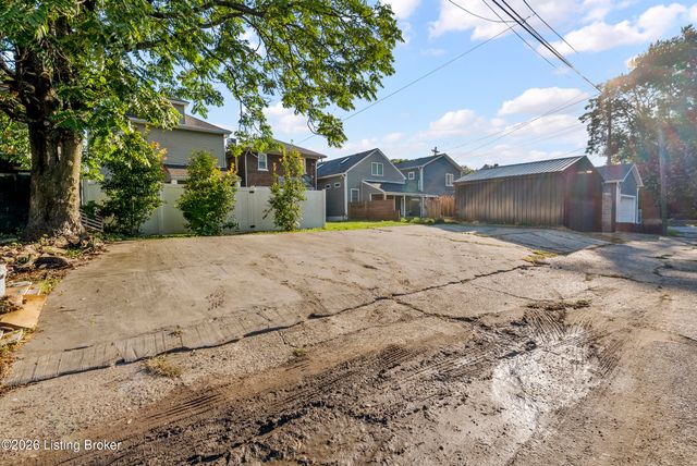 434 E Oak St, Louisville, KY 40203