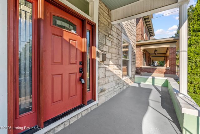 434 E Oak St, Louisville, KY 40203