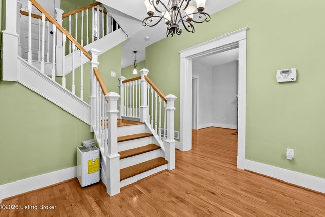 434 E Oak St, Louisville, KY 40203