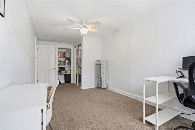 7105 Reynolds St, Point Breeze, PA 15208