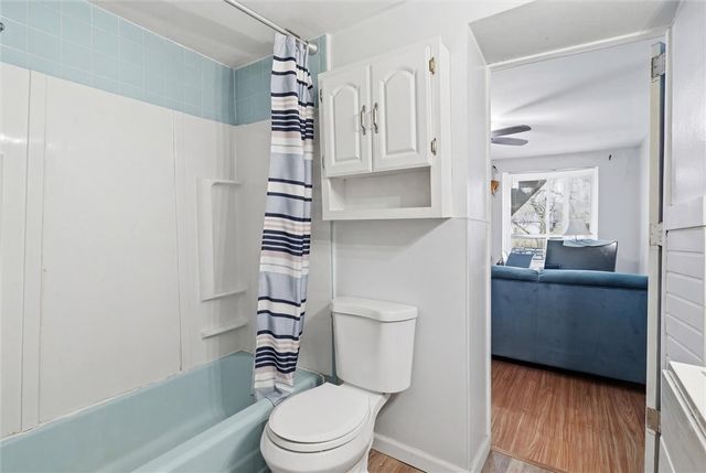 7105 Reynolds St, Point Breeze, PA 15208