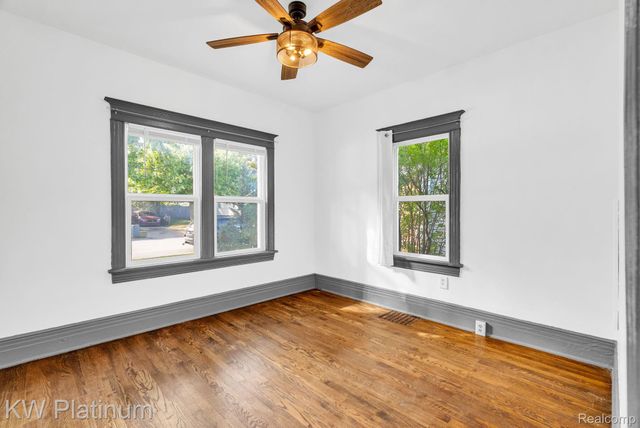 1624 15th Street, Port Huron, MI 48060