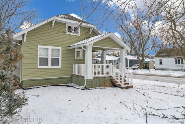 1624 15th Street, Port Huron, MI 48060