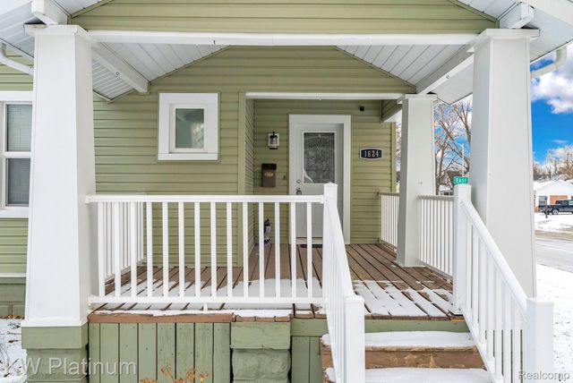 1624 15th Street, Port Huron, MI 48060