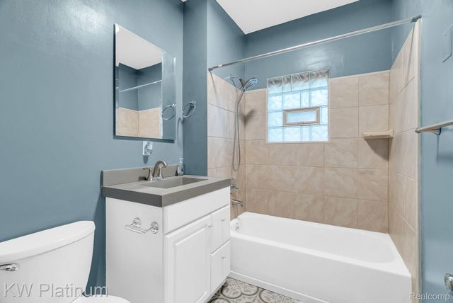 1624 15th Street, Port Huron, MI 48060