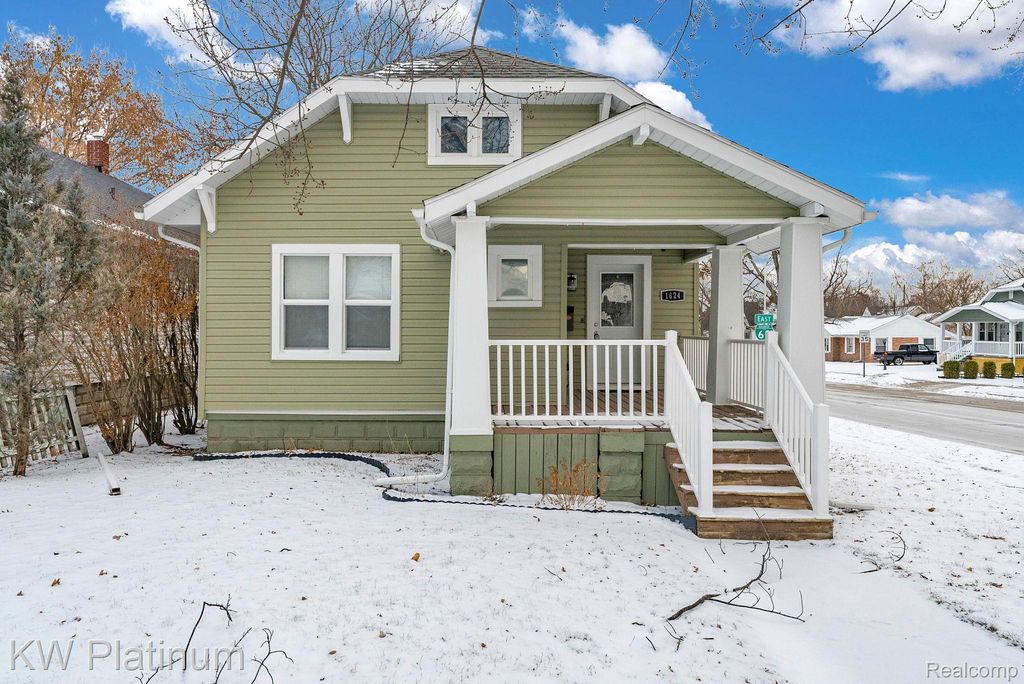 1624 15th Street, Port Huron, MI 48060