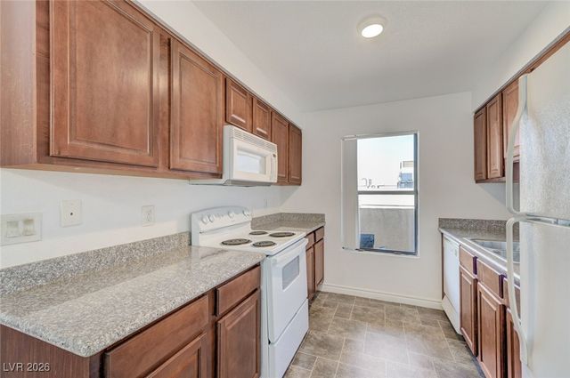 2451 North Rainbow Boulevard 2035, Las Vegas, NV 89108