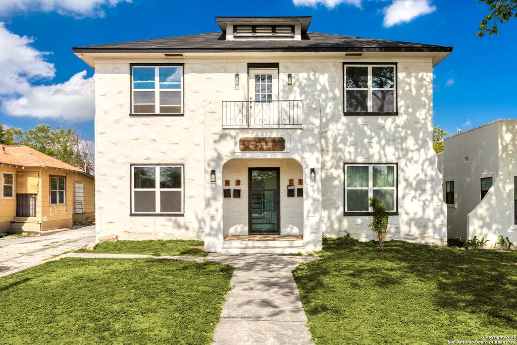2011 Cincinnati Ave, San Antonio, TX 78228