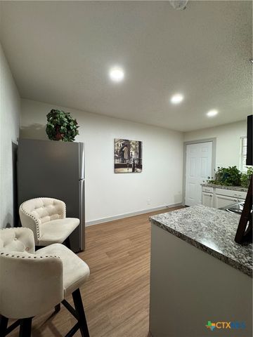 2109 W AVE. B, Temple, TX 76504