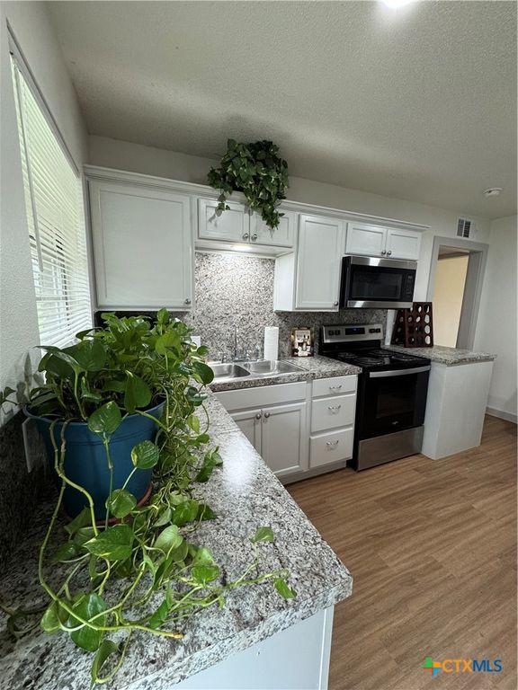 2109 W AVE. B, Temple, TX 76504