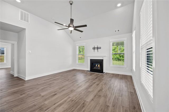 210 Maverick Trail, Central, SC 29630