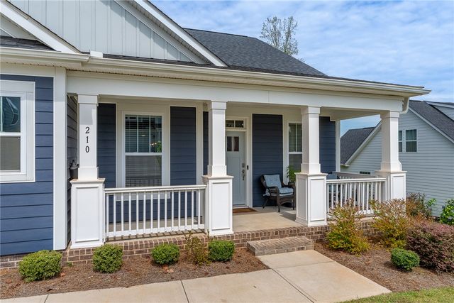 210 Maverick Trail, Central, SC 29630