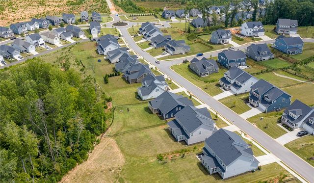 210 Maverick Trail, Central, SC 29630