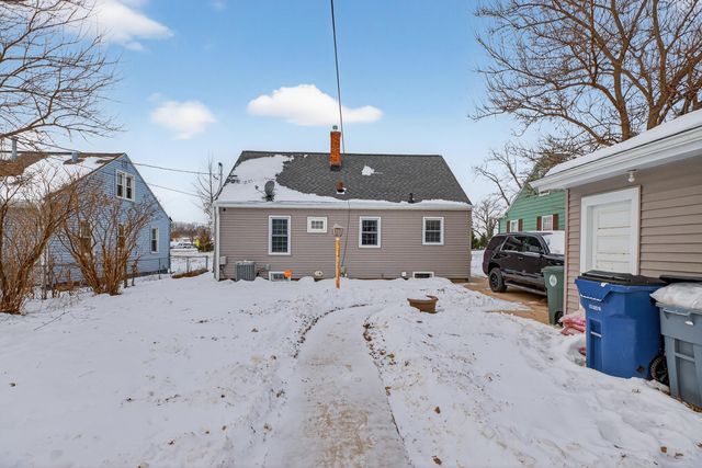 1710 Logan Avenue, Waterloo, IA 50703