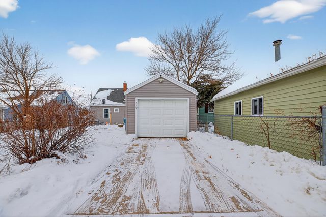 1710 Logan Avenue, Waterloo, IA 50703