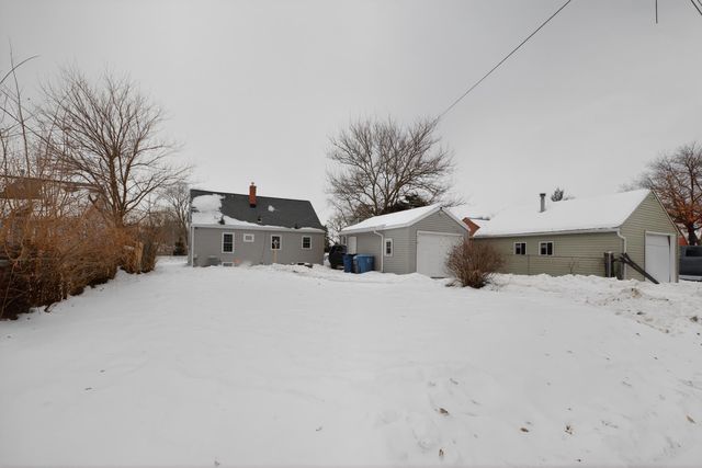 1710 Logan Avenue, Waterloo, IA 50703