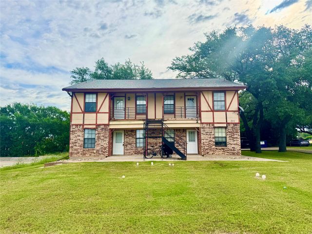 301 Shady Grove Drive A, Granbury, TX 76049