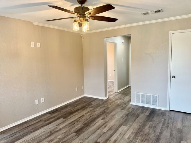 301 Shady Grove Drive A, Granbury, TX 76049