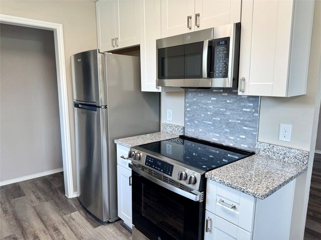 301 Shady Grove Drive A, Granbury, TX 76049