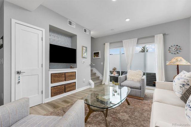 402 W Baseline Road H, Lafayette, CO 80026